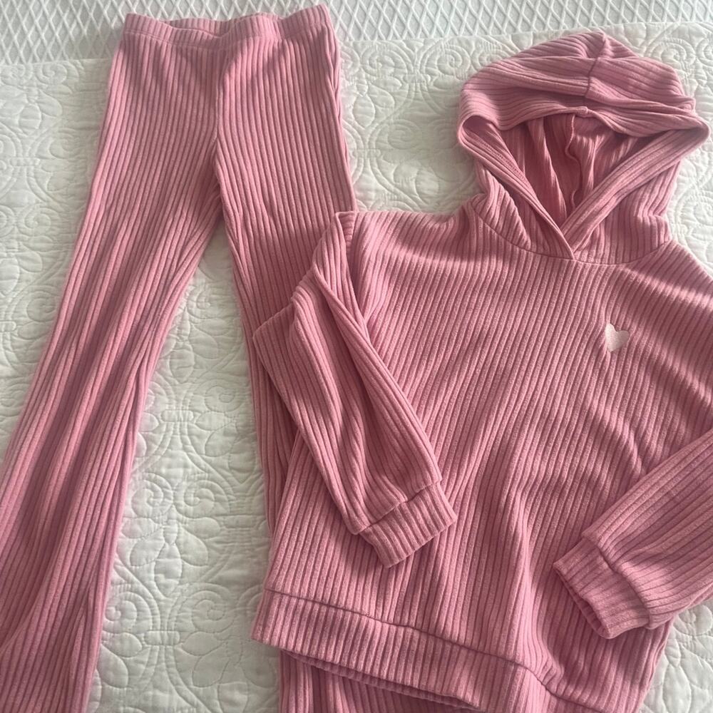 H&M girls size 7 sweater sweatsuit set